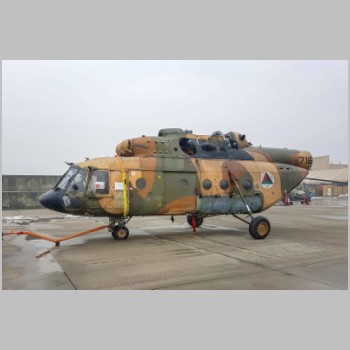 Mi-17V-5_716_HKIA_Afghanistan_2.jpg