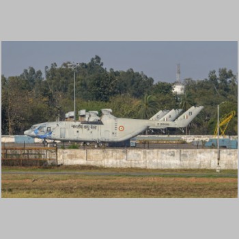 Mi-26_Z2898_Chandigarh_India.jpg