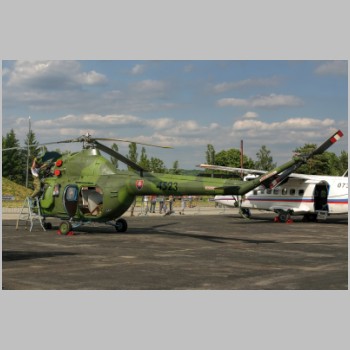 Mi-2_4523_LZSL_Slovakia_1.jpg